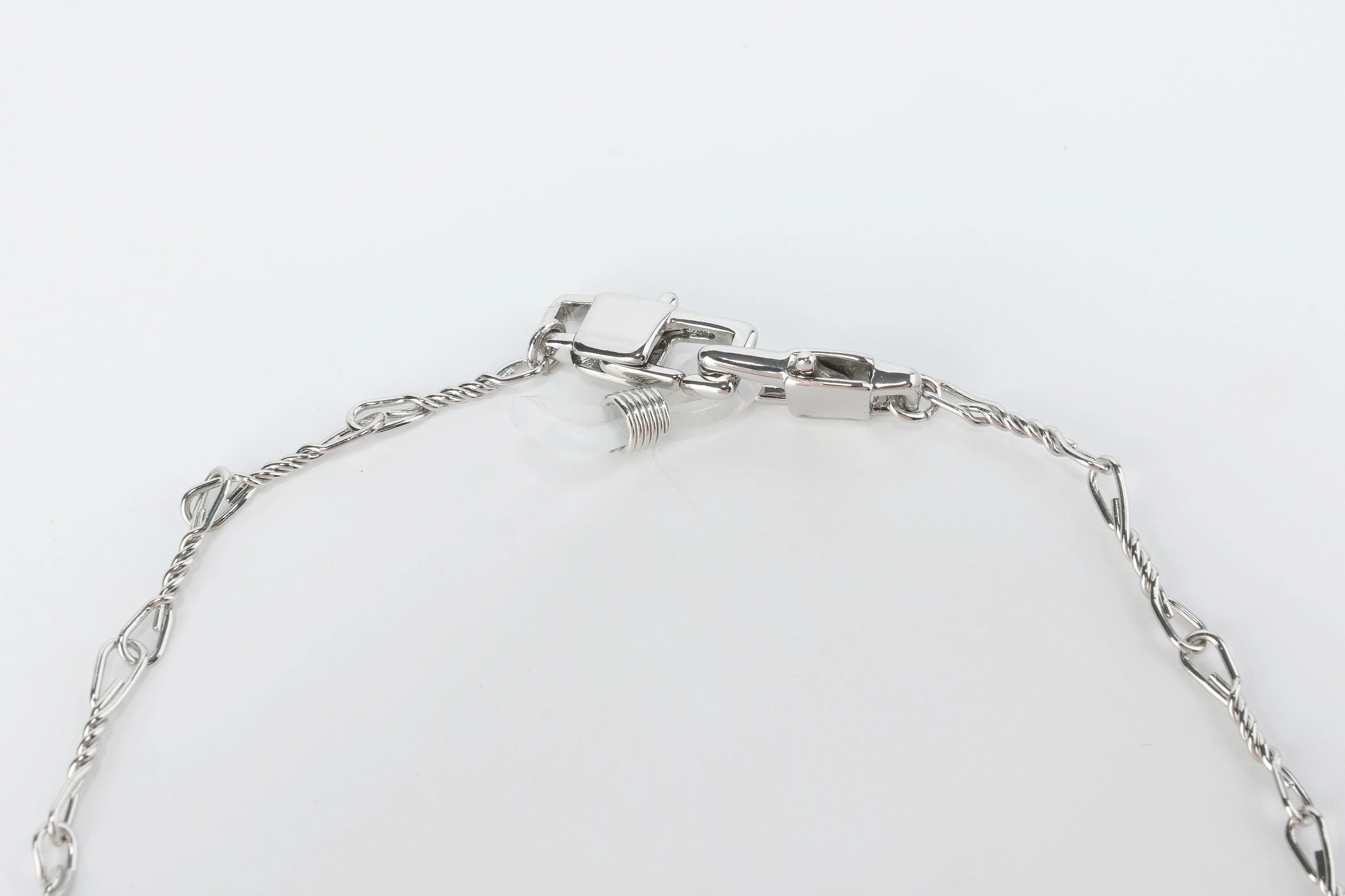 Knotted Hat Chain
