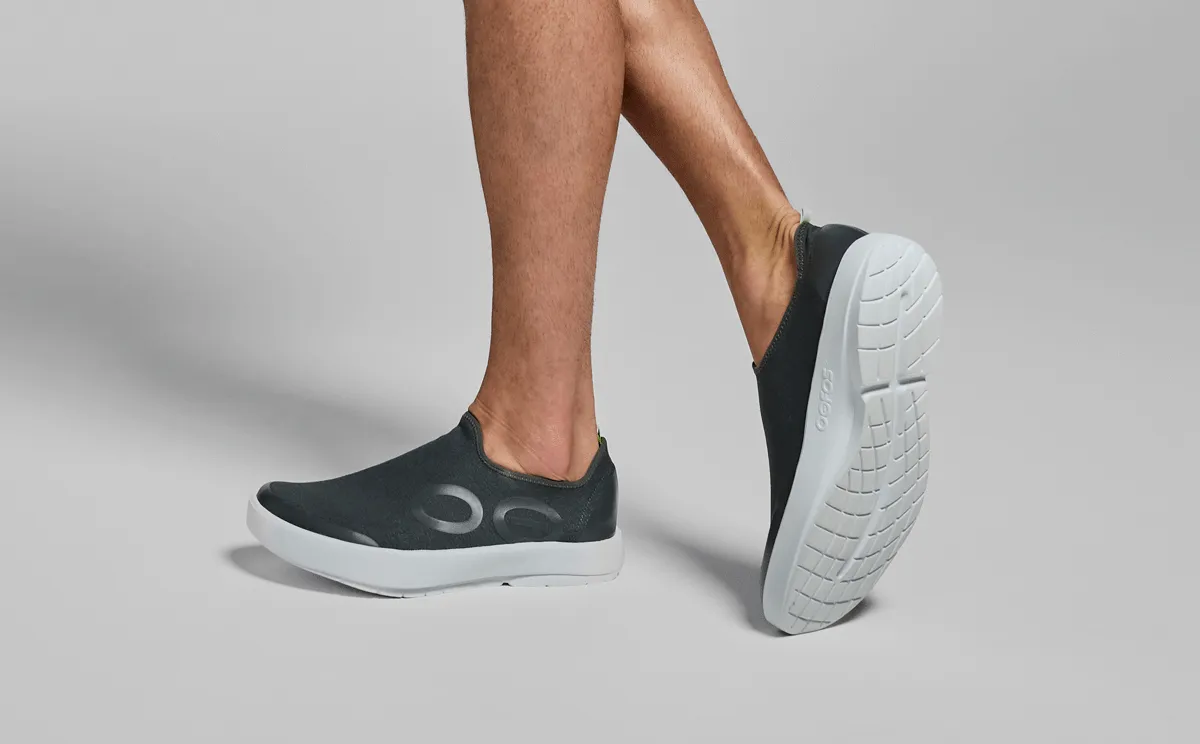 Men's OOmg eeZee Low Shoe - Volcanic Ash