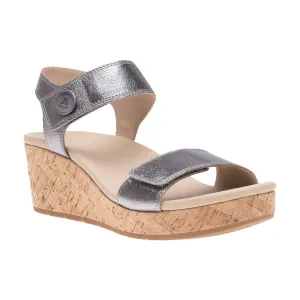 Riviera Strap Sandal Metatarsal
