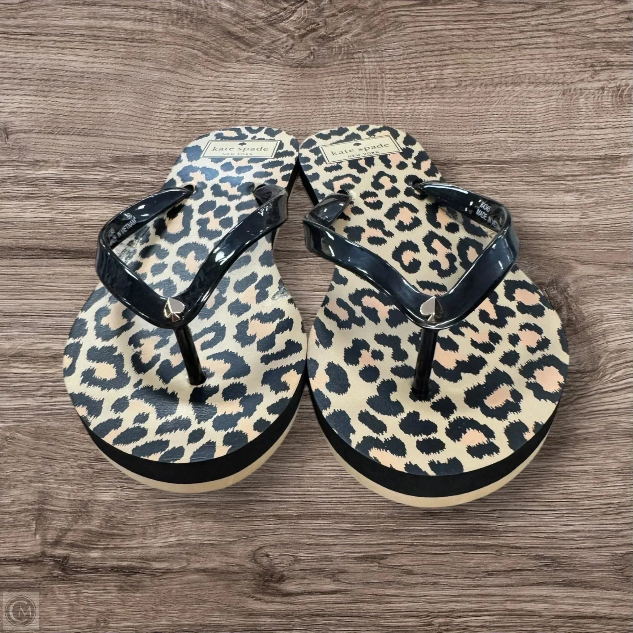 Sandals Designer By Kate Spade In Black & Gold, Size: 8